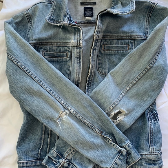 Gap Jean Jacket - Picture 1 of 5